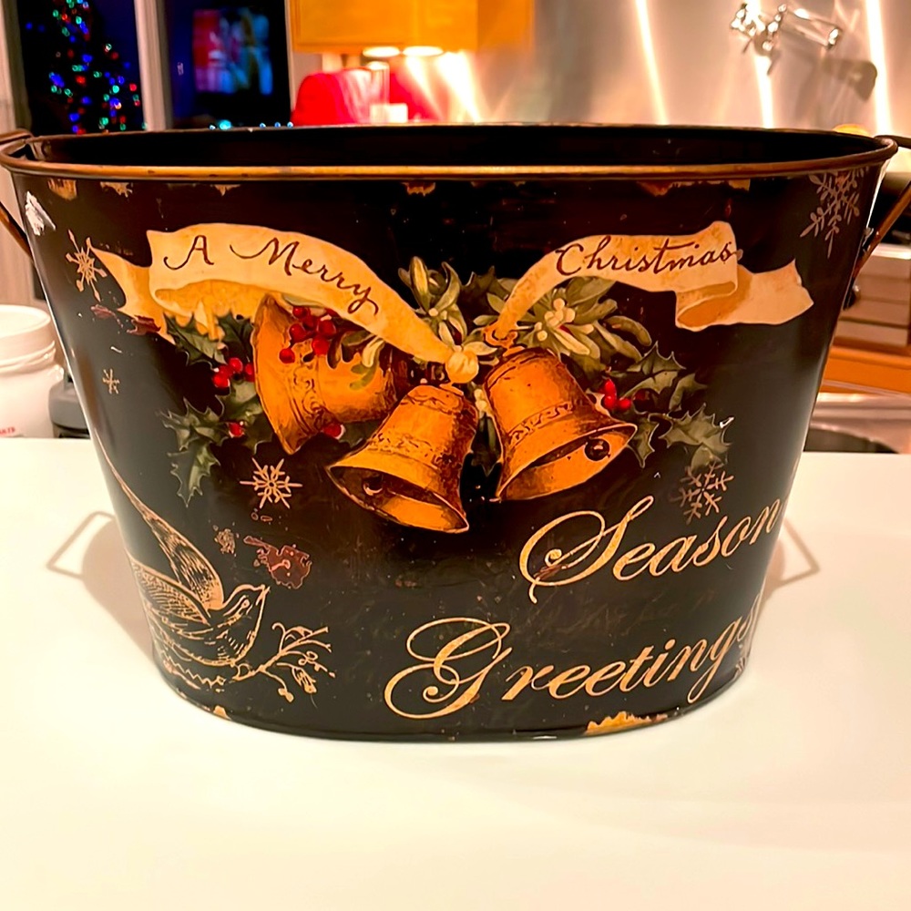 Vintage Holiday Tin